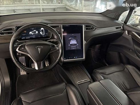 Tesla Model X 2016 - фото 21