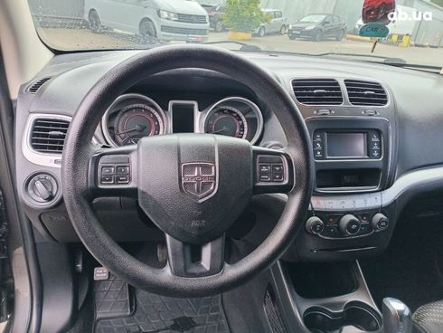 Dodge Journey 2015 серый - фото 20