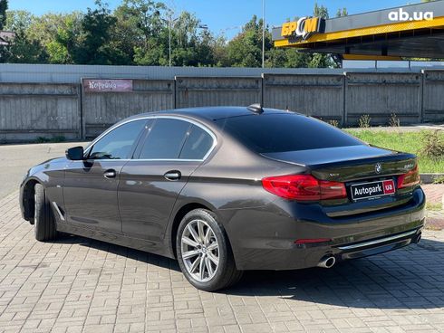 BMW 5 серия 2017 коричневый - фото 7
