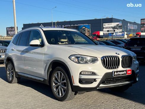 BMW X3 2018 белый - фото 11