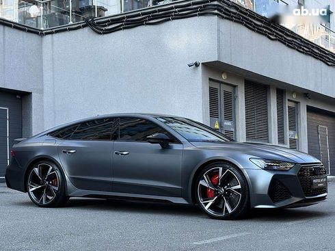 Audi RS7 2021 - фото 13