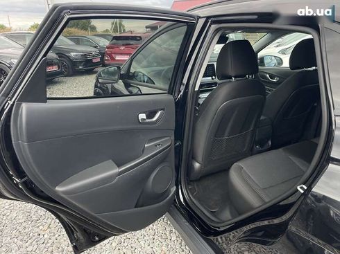 Hyundai Kona Electric 2021 - фото 21