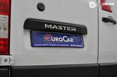 Renault Master 2020 - фото 18