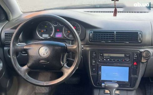 Volkswagen Passat 2004 - фото 10