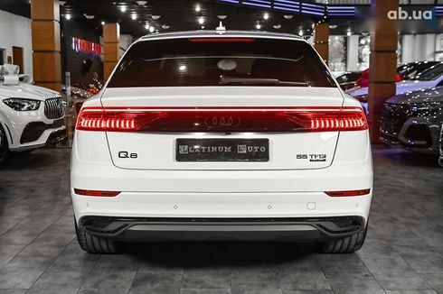 Audi Q8 2018 - фото 10