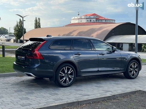 Volvo V90 Cross Country 2018 - фото 6
