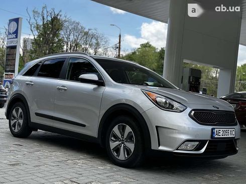 Kia Niro 2018 - фото 7