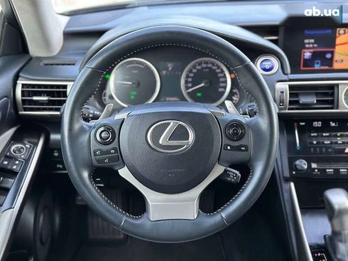 Lexus IS 2014 - фото 26