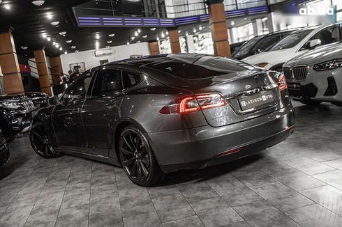 Tesla Model S 2015 - фото 23