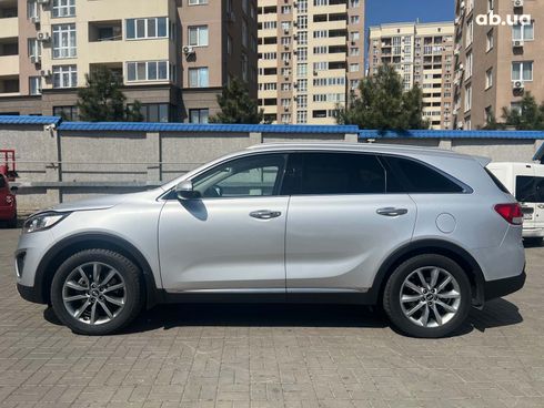 Kia Sorento 2015 серый - фото 14