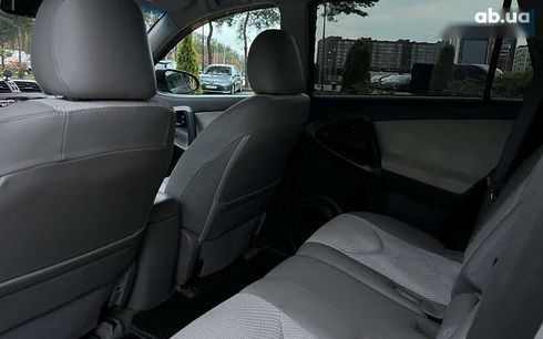 Toyota RAV4 2013 - фото 18