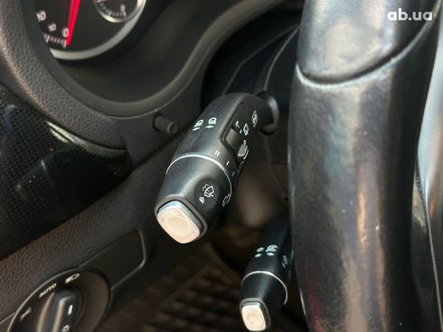 Mercedes-Benz B-Класс 2017 красный - фото 15