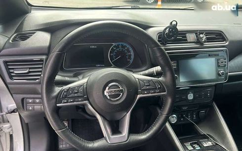 Nissan Leaf 2018 - фото 12