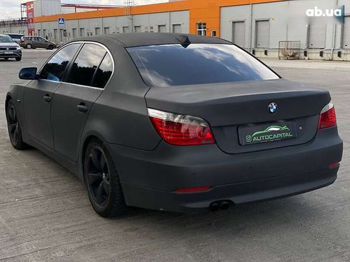 BMW 5 серия 2004 - фото 10