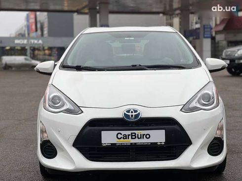 Toyota Prius C 2015 - фото 5