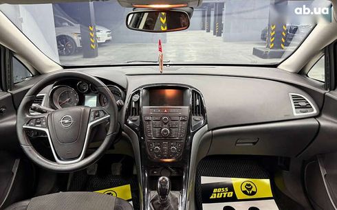 Opel Astra 2015 - фото 8