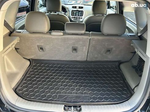 Kia Soul EV 2016 - фото 8