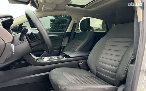 Ford Fusion 2019 - фото 18