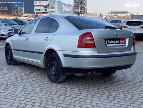 Skoda Octavia 2006 серый - фото 23