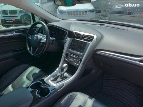 Ford Mondeo 2015 белый - фото 26