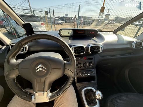 Citroёn C3 Picasso 2010 - фото 16