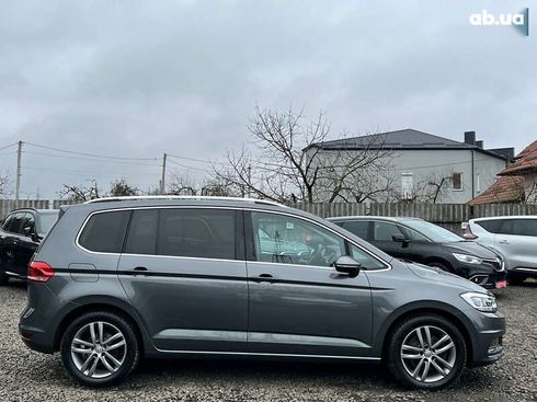 Volkswagen Touran 2020 - фото 8