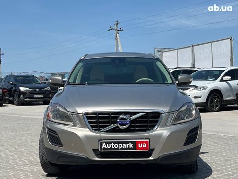 Volvo XC60 2012 серый - фото 33