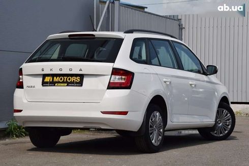 Skoda Fabia 2021 - фото 3