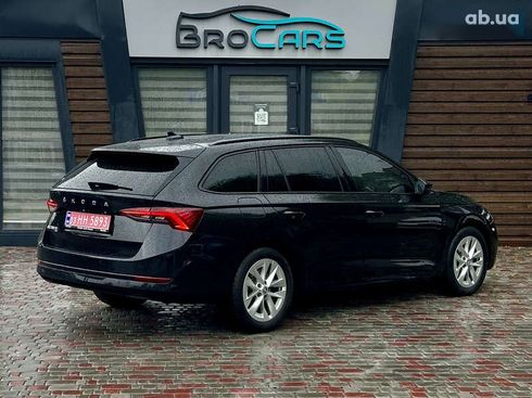 Skoda Octavia 2020 - фото 5