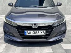Продаж вживаних Honda Accord в Києві - купити на Автобазарі