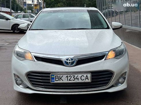 Toyota Avalon 2013 - фото 3
