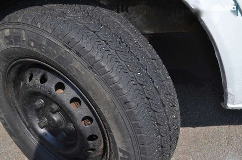 Mercedes-Benz Sprinter 2000 - фото 12