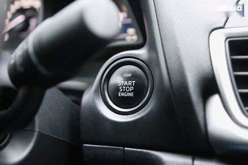 Mazda 3 2016 - фото 16