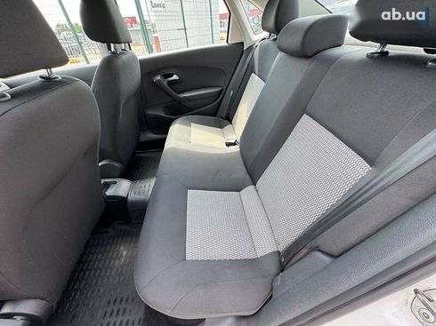Volkswagen Polo 2012 - фото 24