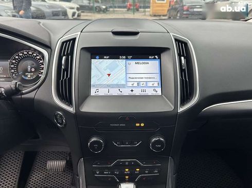 Ford Galaxy 2017 - фото 16