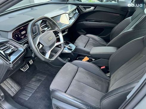 Audi Q4 e-tron 2022 - фото 7