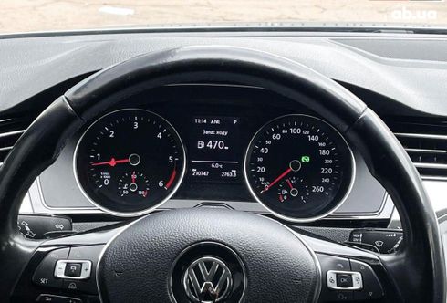 Volkswagen Passat 2017 - фото 12
