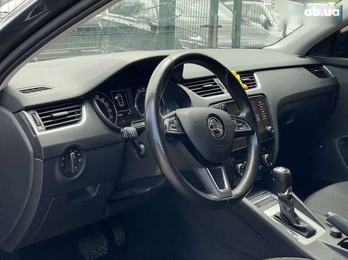Skoda Octavia 2019 - фото 24