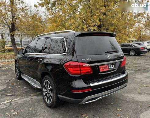 Mercedes-Benz GL-Класс 2015 - фото 21