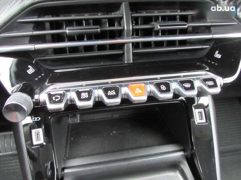 Peugeot 2008 2021 - фото 30