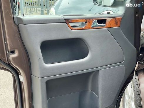 Volkswagen Multivan 2013 - фото 29