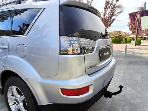 Mitsubishi Outlander 2011 - фото 13