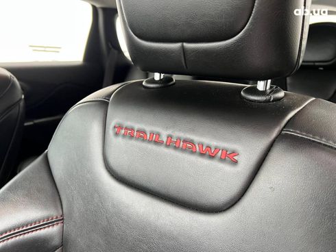 Jeep Cherokee 2019 черный - фото 40