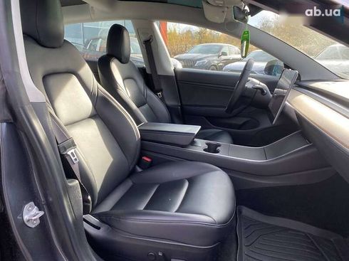 Tesla Model 3 2019 - фото 15