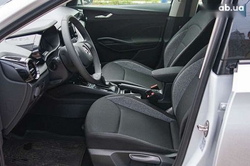 Skoda Fabia 2022 - фото 22