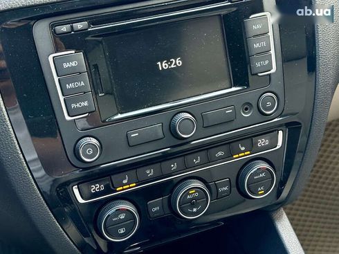 Volkswagen Jetta 2015 - фото 29