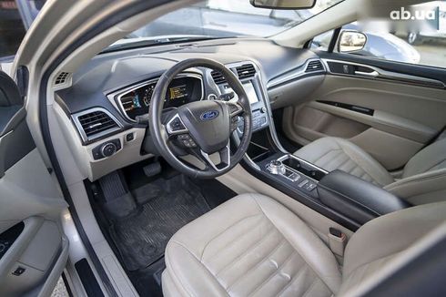 Ford Fusion 2016 - фото 17