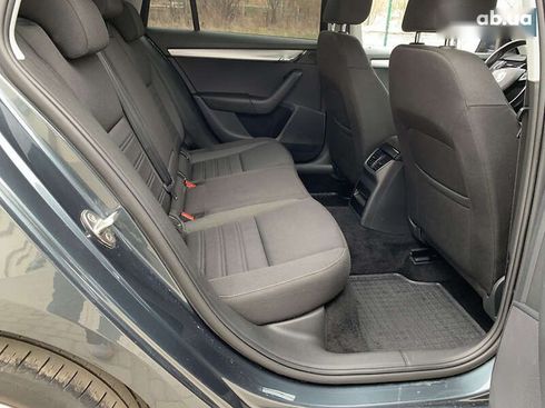 Skoda Octavia 2019 - фото 30