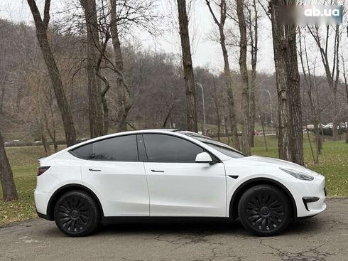 Tesla Model Y 2023 - фото 24