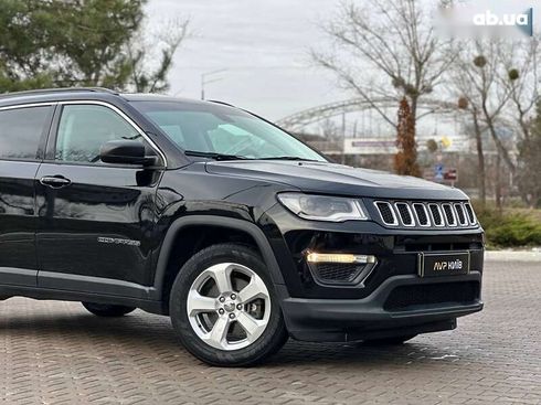 Jeep Compass 2019 - фото 11